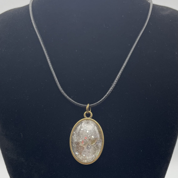 Collier cabochon petit ovale paillettes