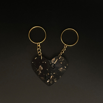 Porte-clefs amitié coeur feuilles métallisées noires et dorées