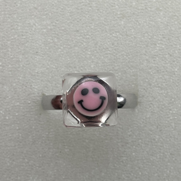Bague petit carré smiley