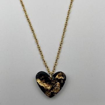 Collier coeur feuilles métallisées noires et dorées